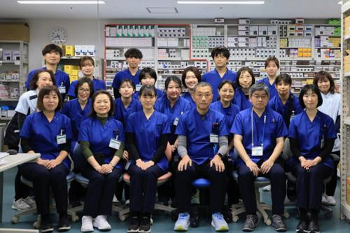 202512薬剤課集合写真.jpg